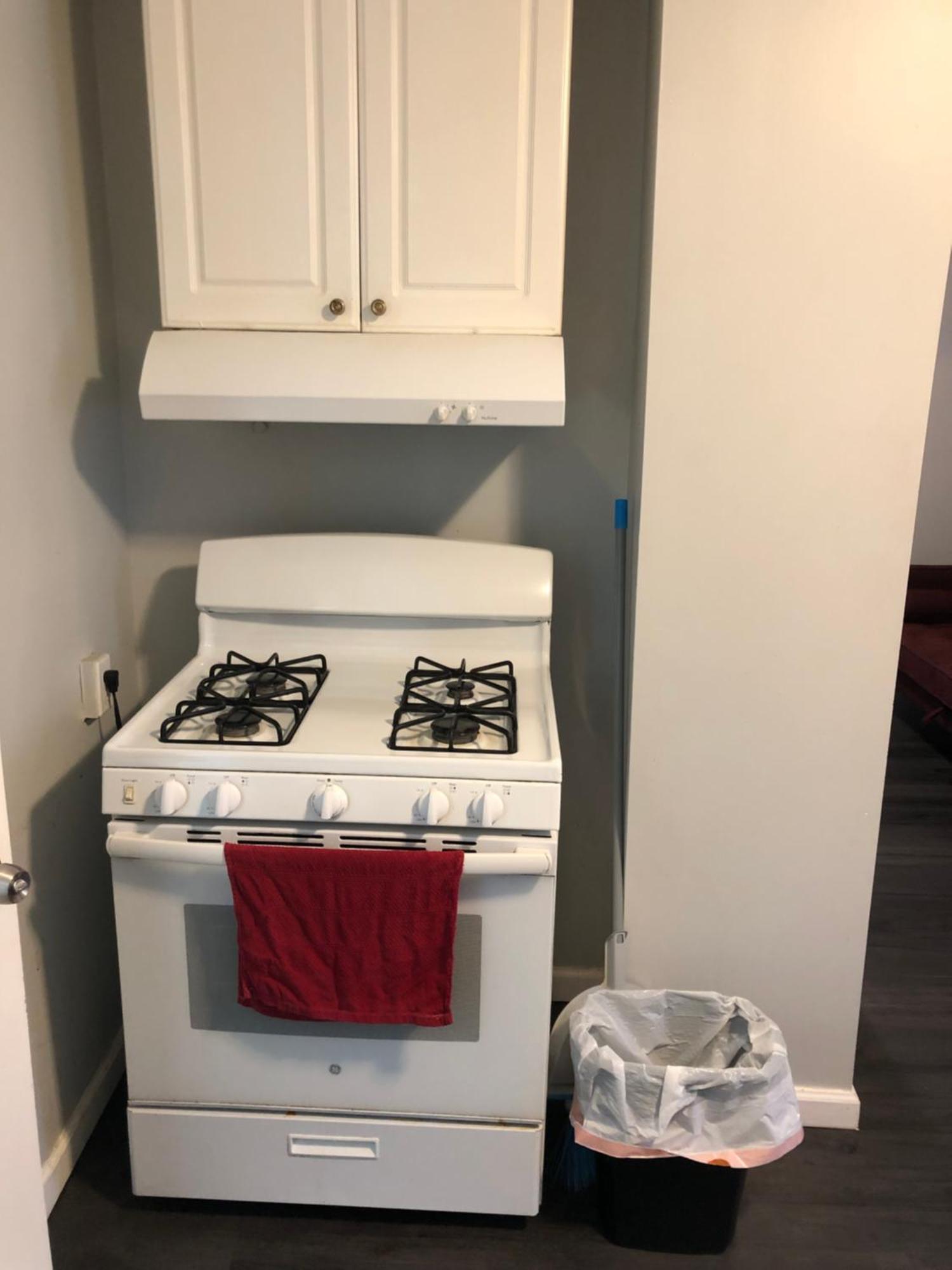 Private 2-Bedroom With Free Parking And Direct Bus To Nyc Manhattan Only 2 Blocks Away Linden Exterior photo